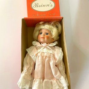 Vtg Brinn's 1992 Roxanne Porcelain Doll & Original Box -Was Displayed Only